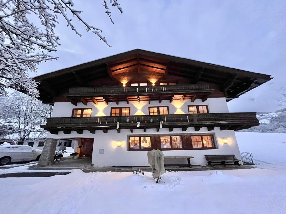 Untergrundgut Villa Leogang Exterior photo